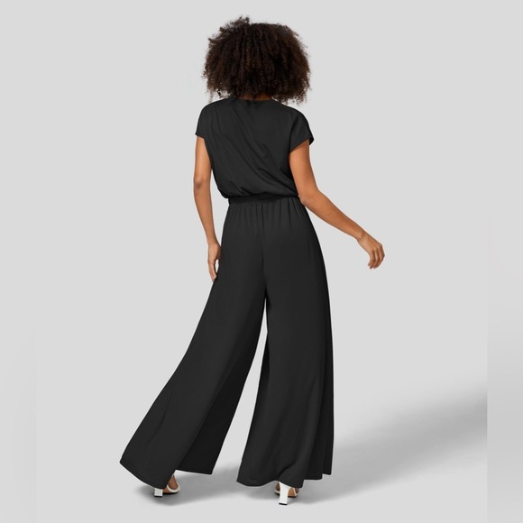 Halara Black Short Sleeve Plicated Wide Leg Flowy Waffle Jumpsuit | NEW/!!💜🖤 - Picture 2 of 11